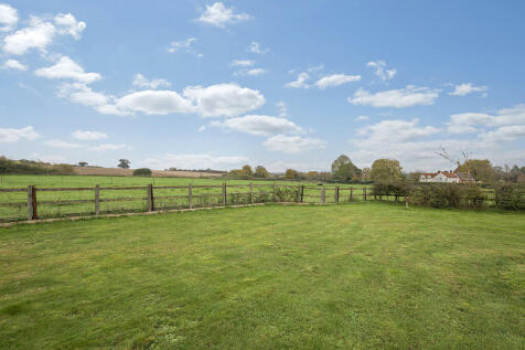 Manor Barn ph10