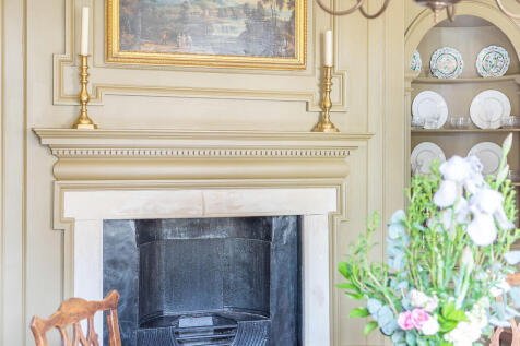 The Manor House p...
