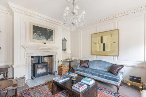 The Manor House p...