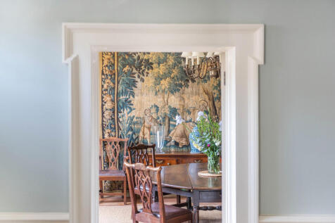 The Manor House p...