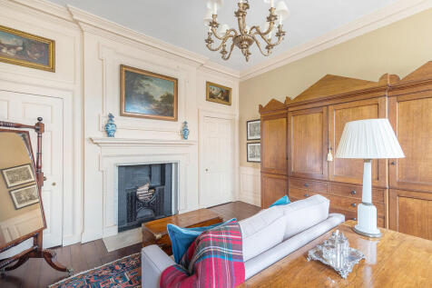 The Manor House p...
