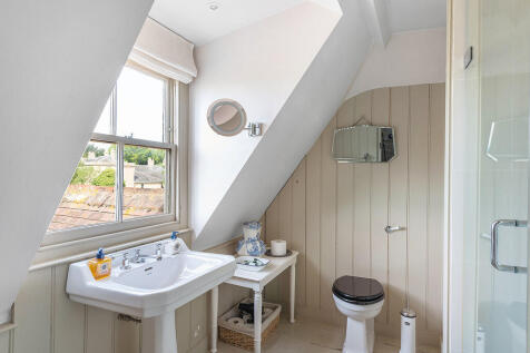 The Manor House p...