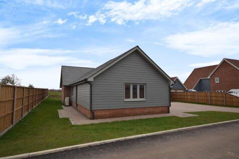 Paddock Lodge