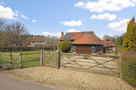 Hall House ph01