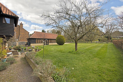 Hall House ph07