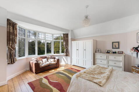 Abbots Court ph37