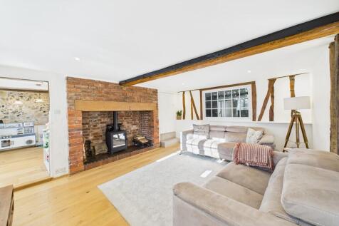 CAM01689G0-PR0496...