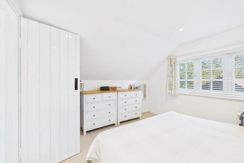 CAM01689G0-PR0496...