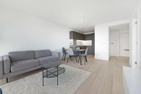 Lounge 3