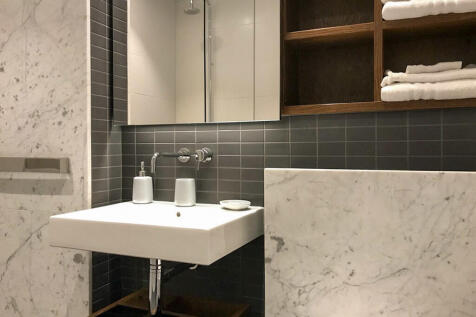 Shower room 2 New