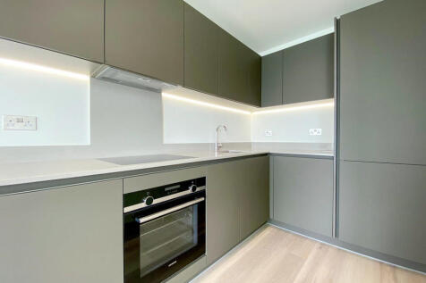 Kitchen (12) NEW