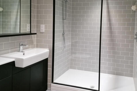 Shower room (1) N...