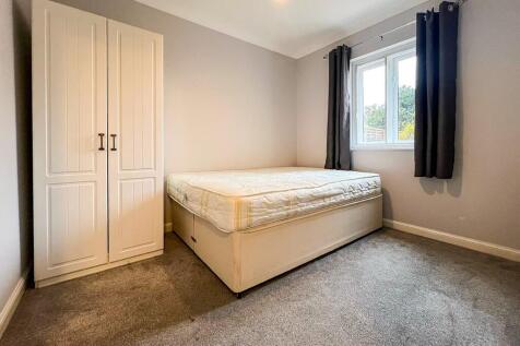 WhatsApp Image 20...