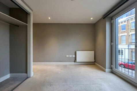 Bedroom photo 2 U...