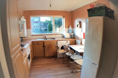 5 Buffett Way kitche