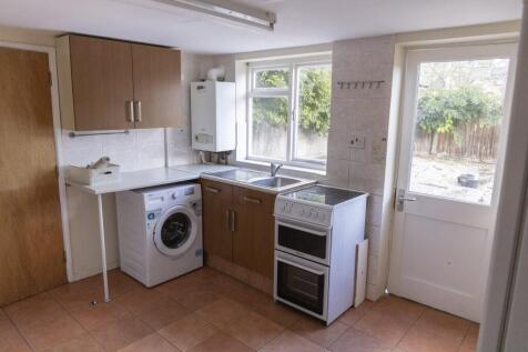 Kitchen photo 2