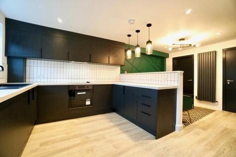 Kitchen   Communal s