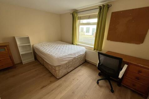 Ground floor bedroom