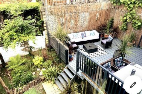 Decking Area.JPG