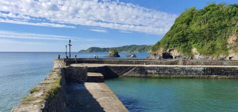 Charlestown Harbour 10-Minute Walk Away