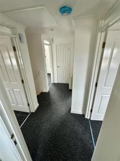 Hallway.JPEG