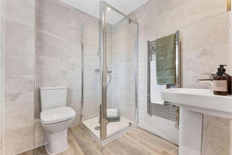 KEYFORD-ON-THE-GREEN-SHOWHOME-1-93-1-1.jpg