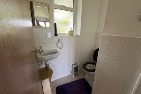 Cloakroom.jpg