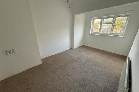 PHOTO-2025-11-12-10-04-42 (2).jpg