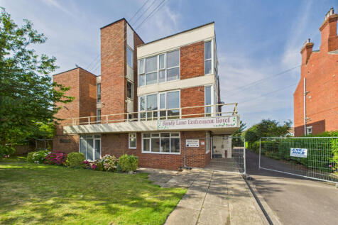 Substantial former care home with Sea Views for S