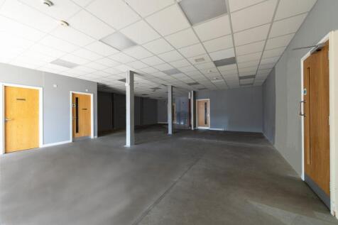 Dukes Park Unit 2 office internal 1 .jpg