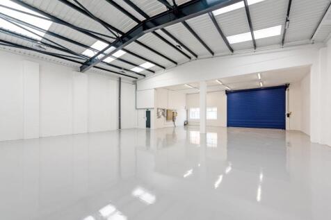 Bermondsey 27 INT  July 20251.jpg