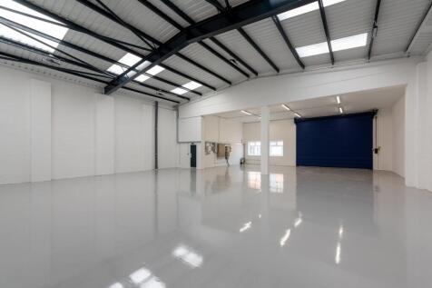 Bermondsey 27 INT  July 20251.jpg