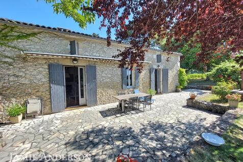 Property Image 4