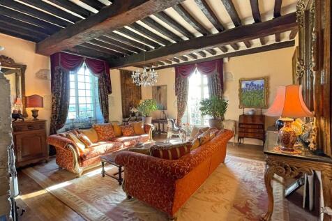 Property Image 8