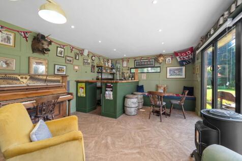 Property Image 35