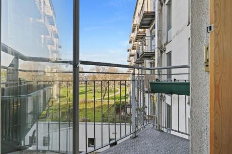 balcony low res