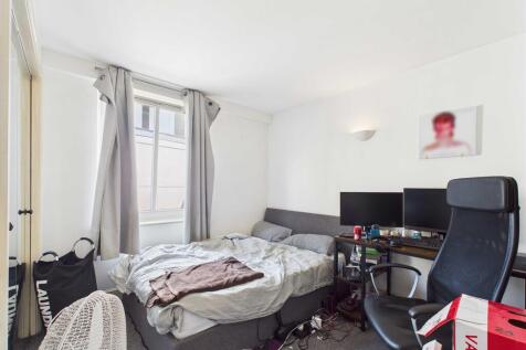 CAM03741G0-PR0090...
