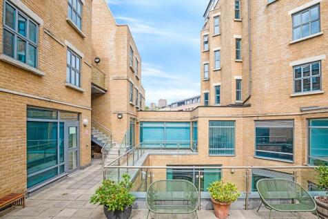 01-1e7683904-GWL-...