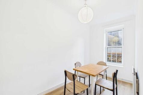 CAM03741G0-PR0134...