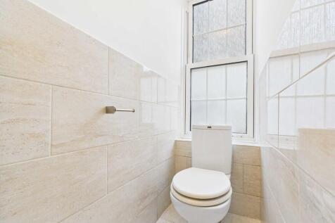 CAM03741G0-PR0134...