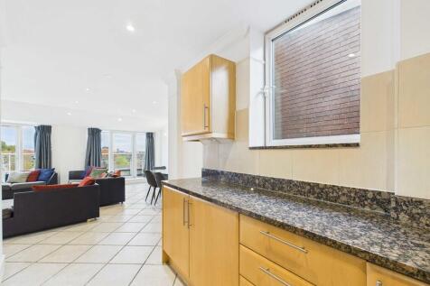 CAM03741G0-PR0130...