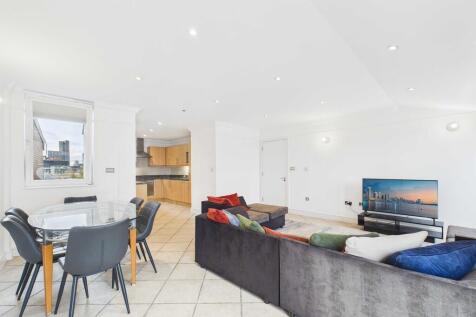 CAM03741G0-PR0130...