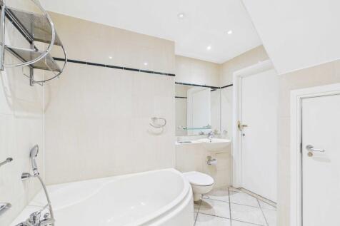 CAM03741G0-PR0130...