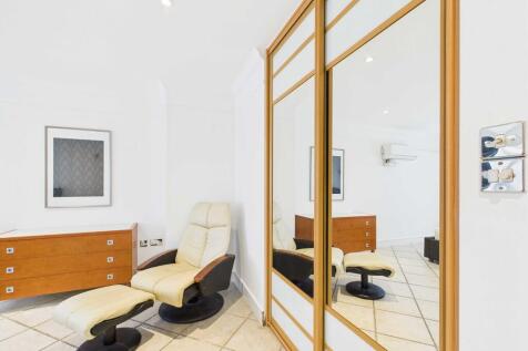 CAM03741G0-PR0130...