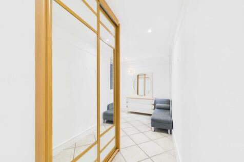 CAM03741G0-PR0130...