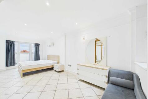 CAM03741G0-PR0130...