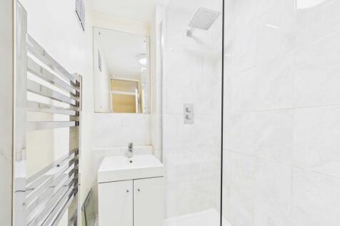 CAM03741G0-PR0132...