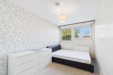 CAM03741G0-PR0132...