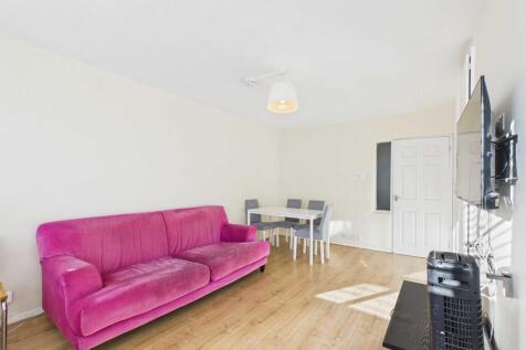 CAM03741G0-PR0132...