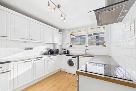 CAM03741G0-PR0132...